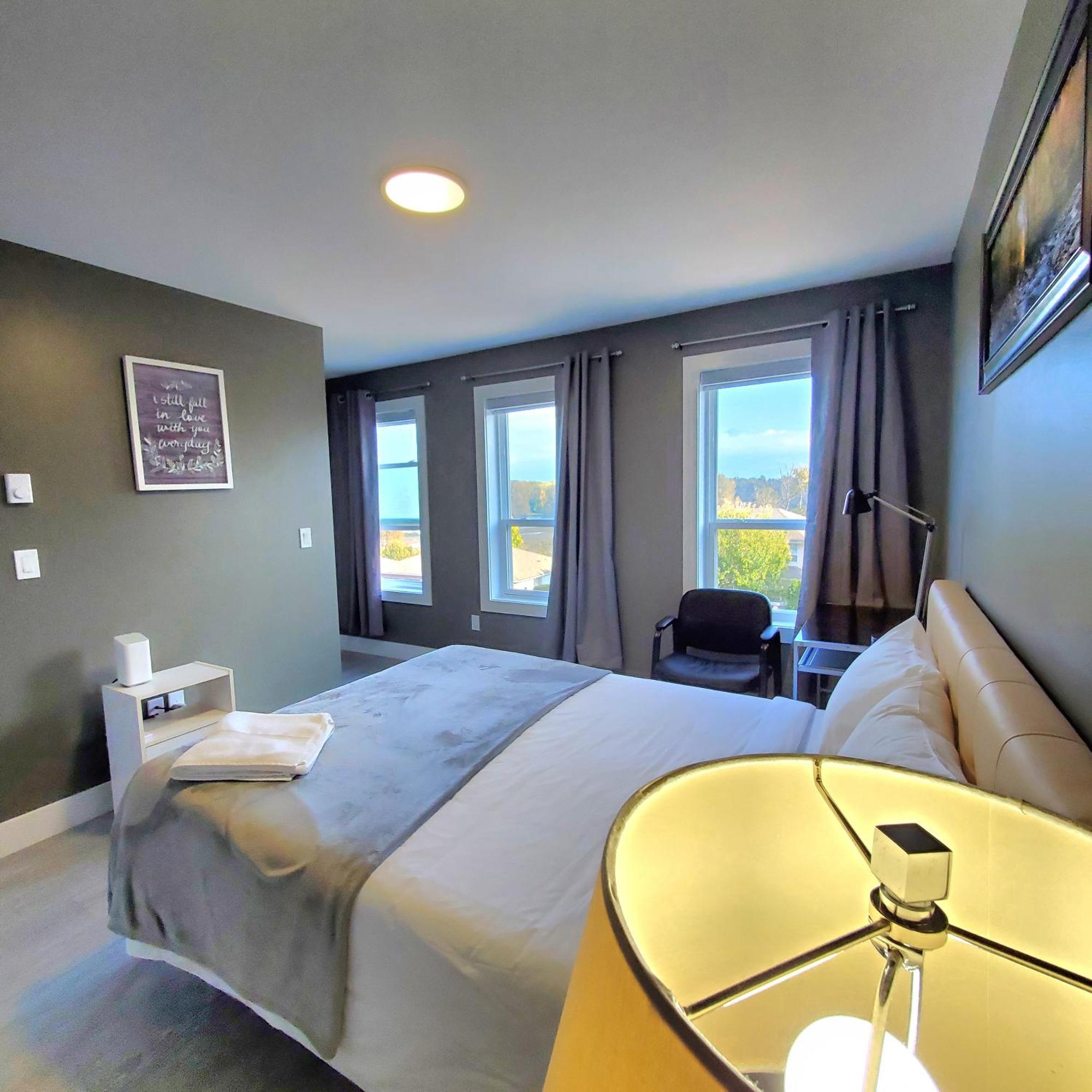 Mountain Retreat 3 Bedroom Garden House Near Heritage Park, Coliseum , Hwy 1, Fishing, Cultus Lake Chilliwack Δωμάτιο φωτογραφία