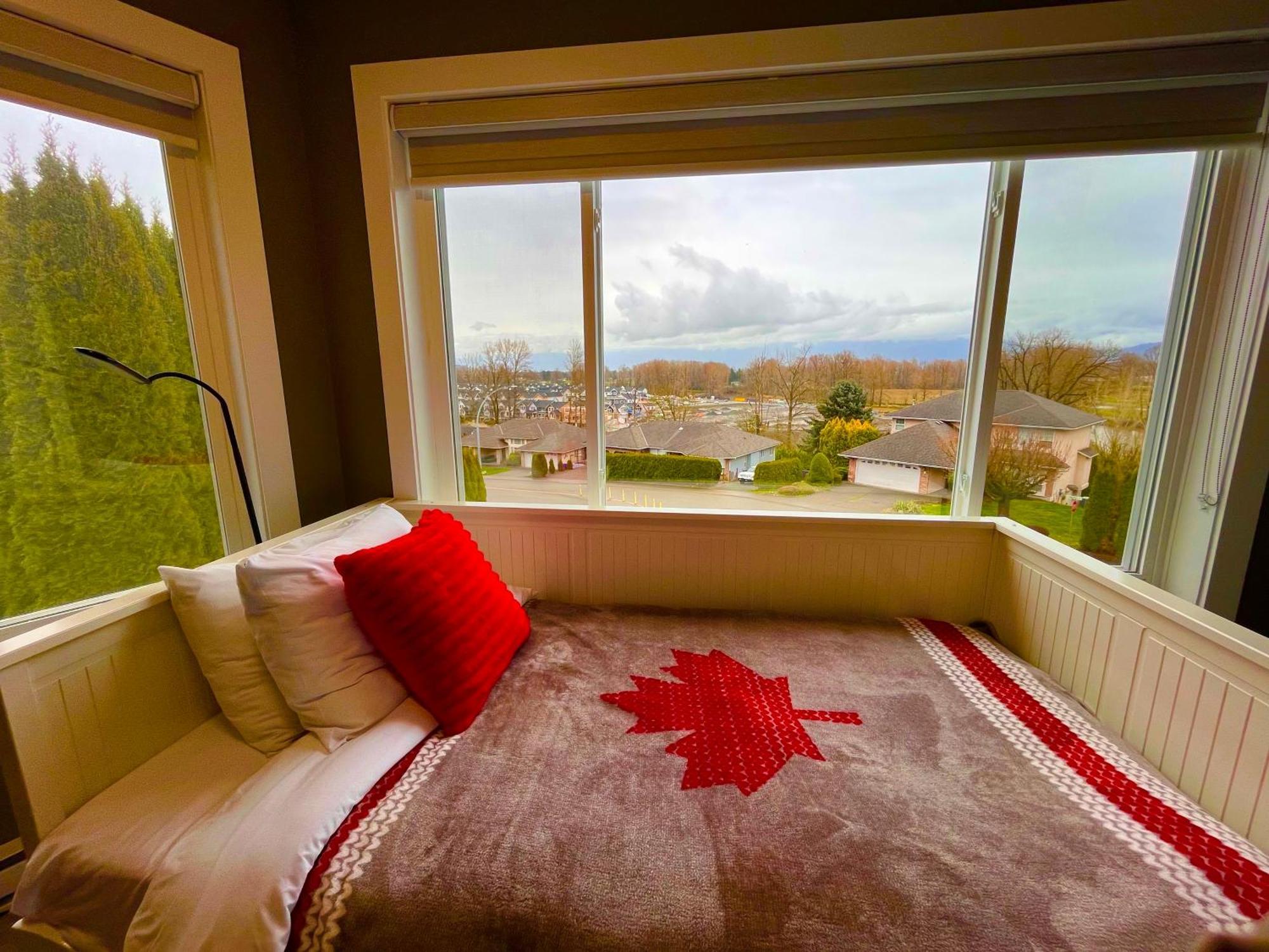 Mountain Retreat 3 Bedroom Garden House Near Heritage Park, Coliseum , Hwy 1, Fishing, Cultus Lake Chilliwack Εξωτερικό φωτογραφία